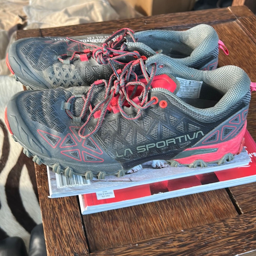 La Sportiva Tennis Shoes